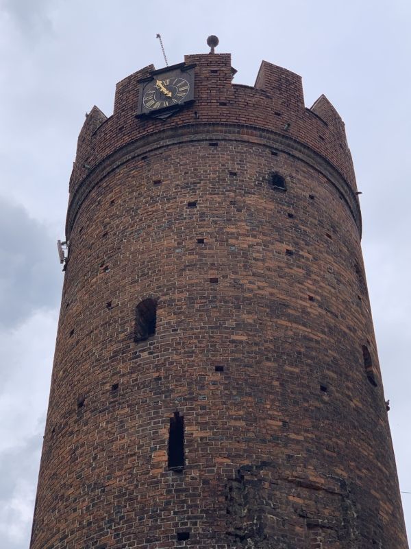 (2) Werder Turm, inoffiziell auch Dicker Turm