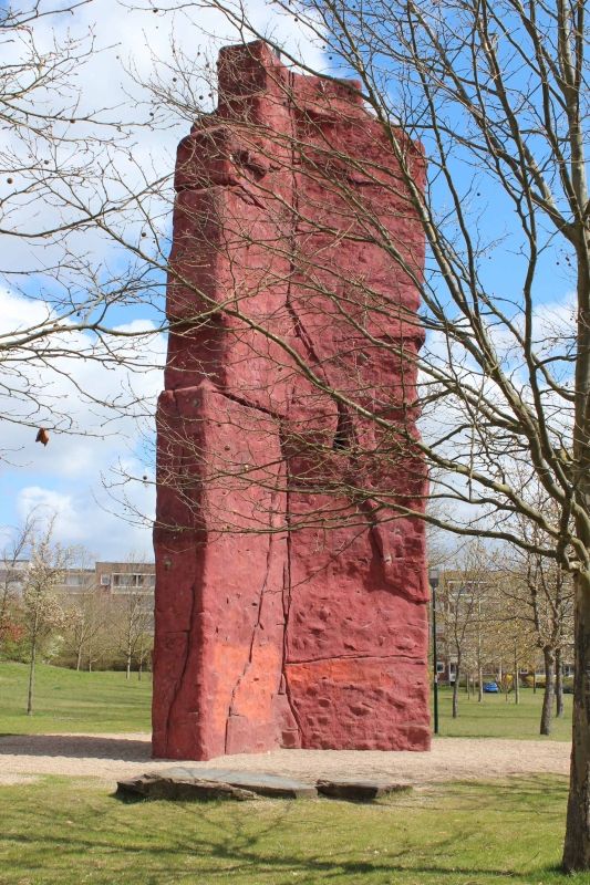 (2) Skałka wspinaczkowa i park Reichenbacher Zinne