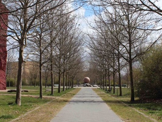 Skałka wspinaczkowa i park Reichenbacher Zinne