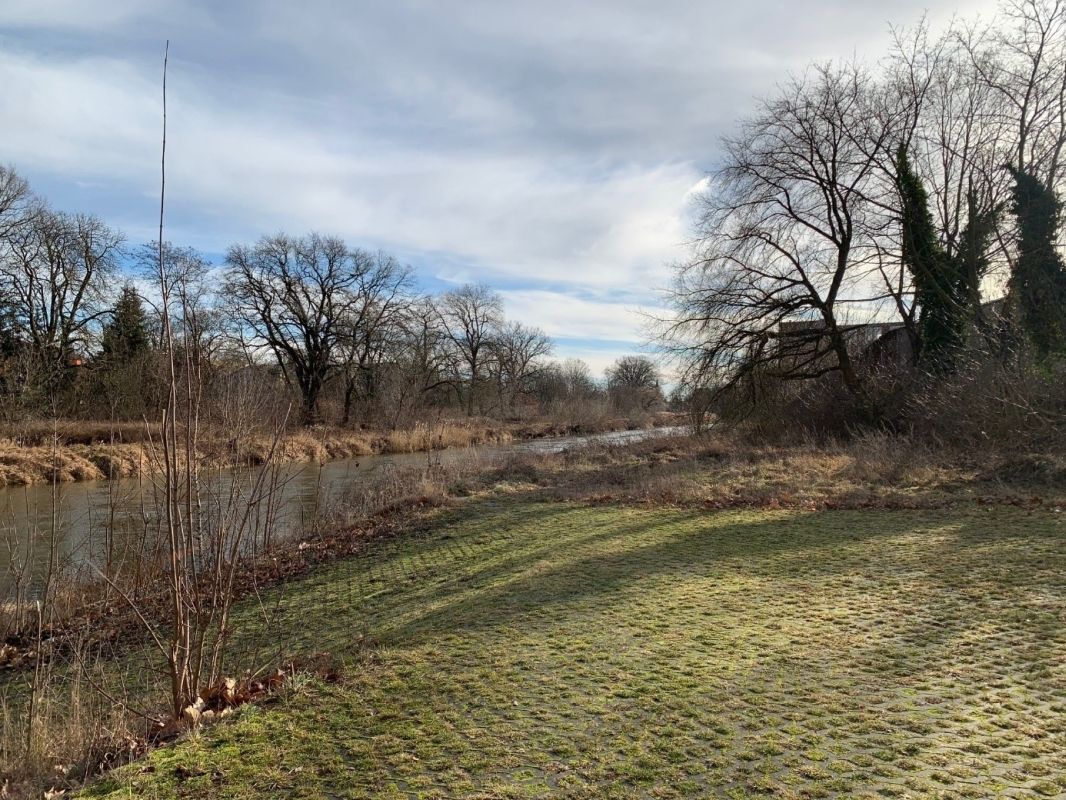 (5) Findling zur Erinnerung an Gubener Schiffbarmachung (Gubin) und Alter Hafen (Guben)